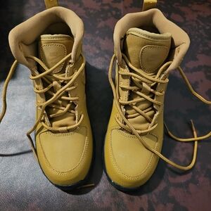 Nike Kids Manoa Tan Lace-Up Boots
